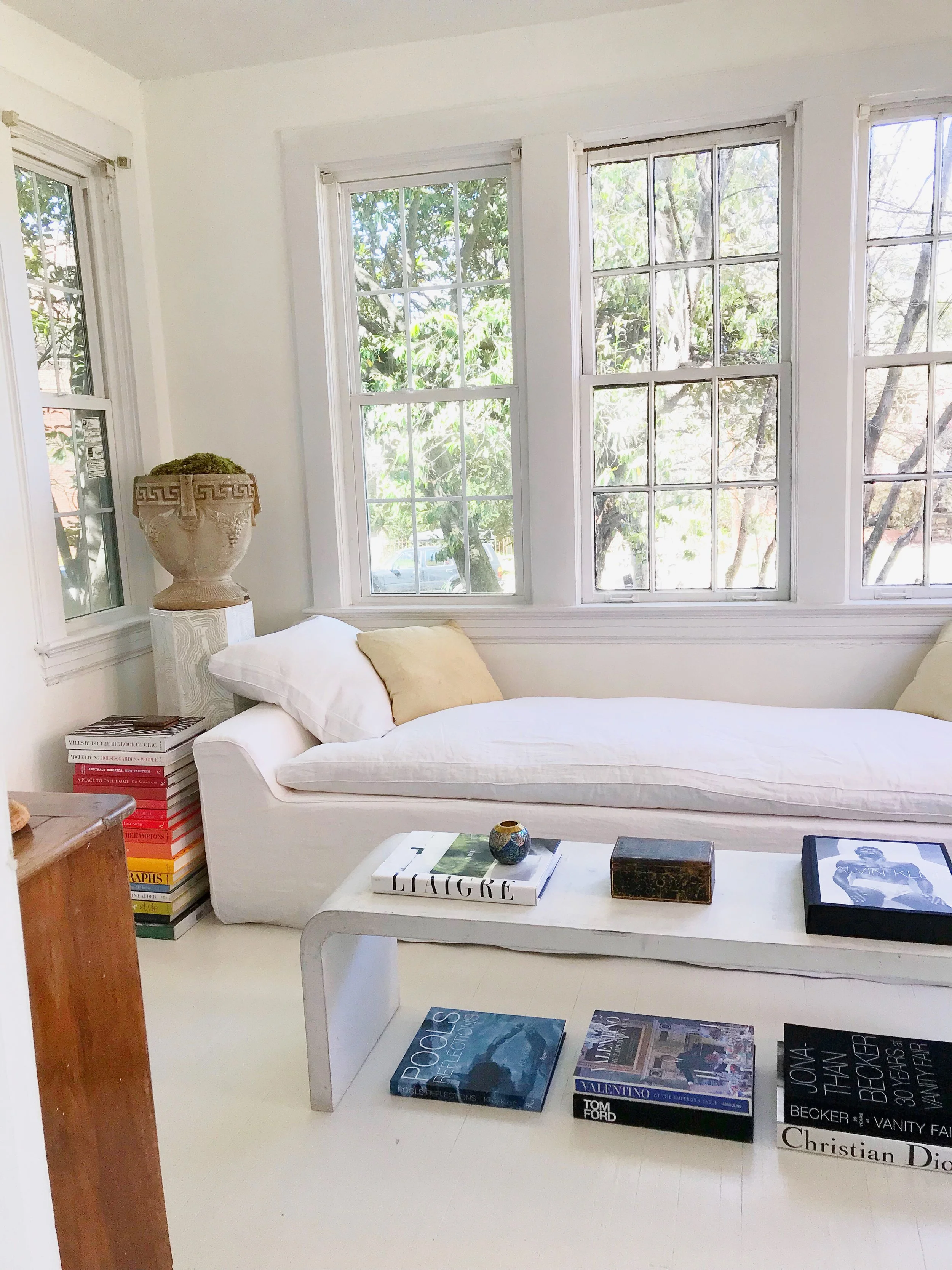 daybed in Highland Park.