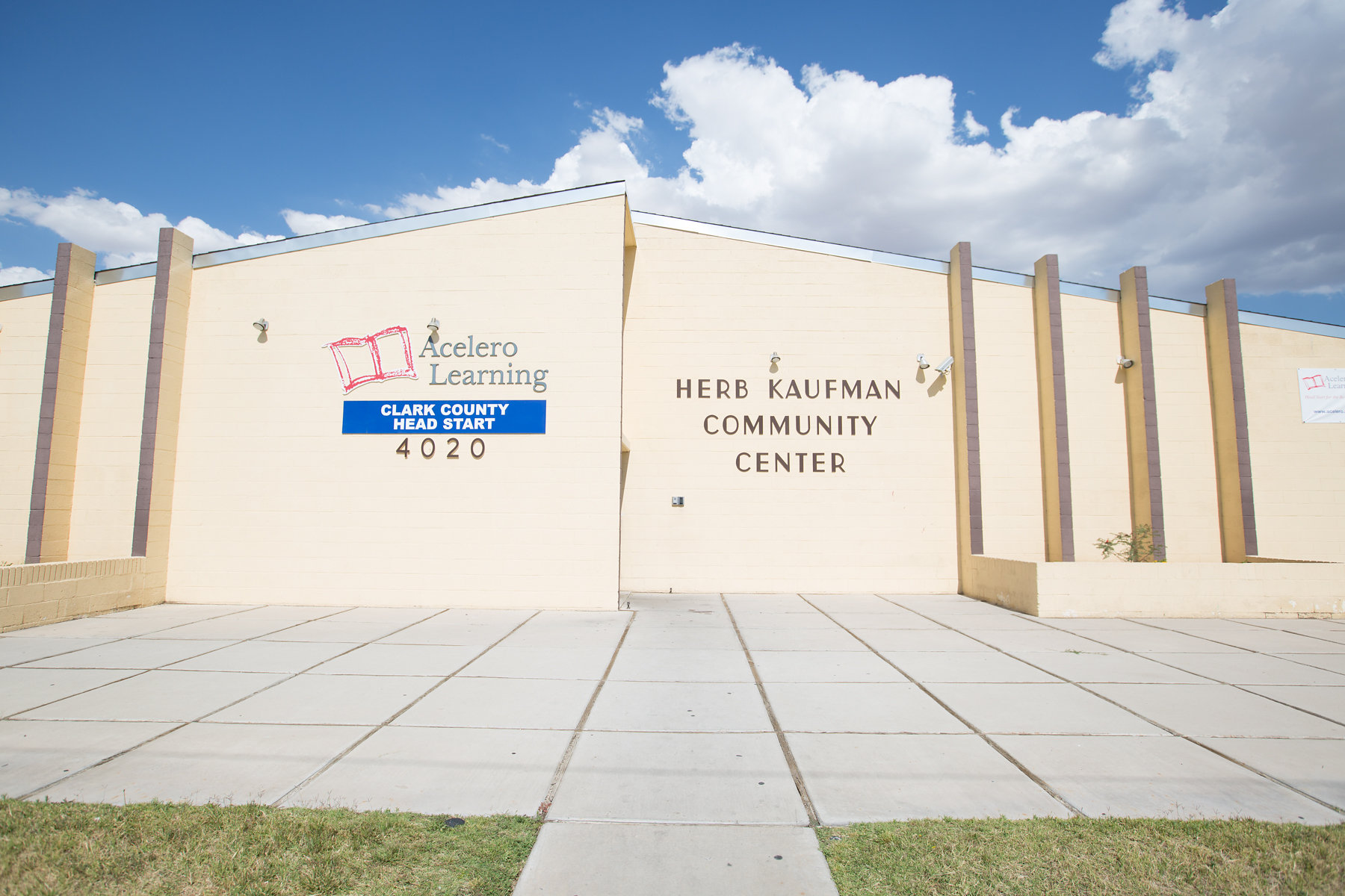 Herb Kaufman Center 4020 Perry Street Las Vegas, NV, 89122 Phone: 702-434-5329 Fax: 702-433-1891 Cross Streets: Flamingo & Nellis Zone: South Center Director: Sybil Heffner