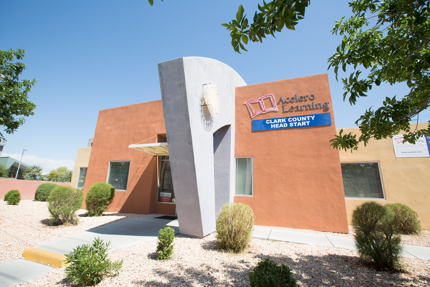 Reach Out Center 1522 Pinto Lane Las Vegas, NV 89106 Phone: 702-382-7337 Fax: 702- 382-1817 Cross Streets: MLK & Pinto Zone: North Center Director: Erin John