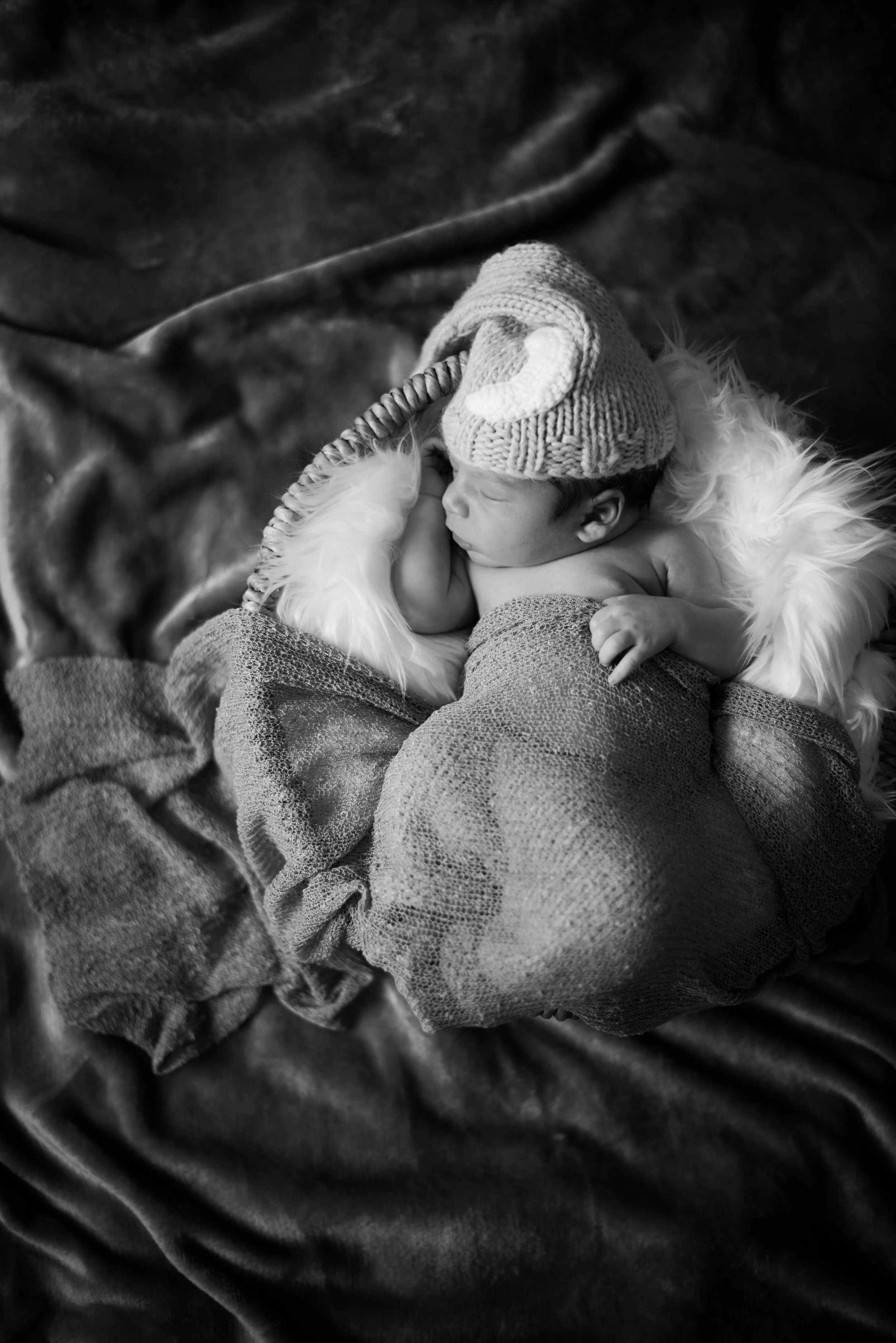 MBPhoto_Vicken_Newborn-41.jpg