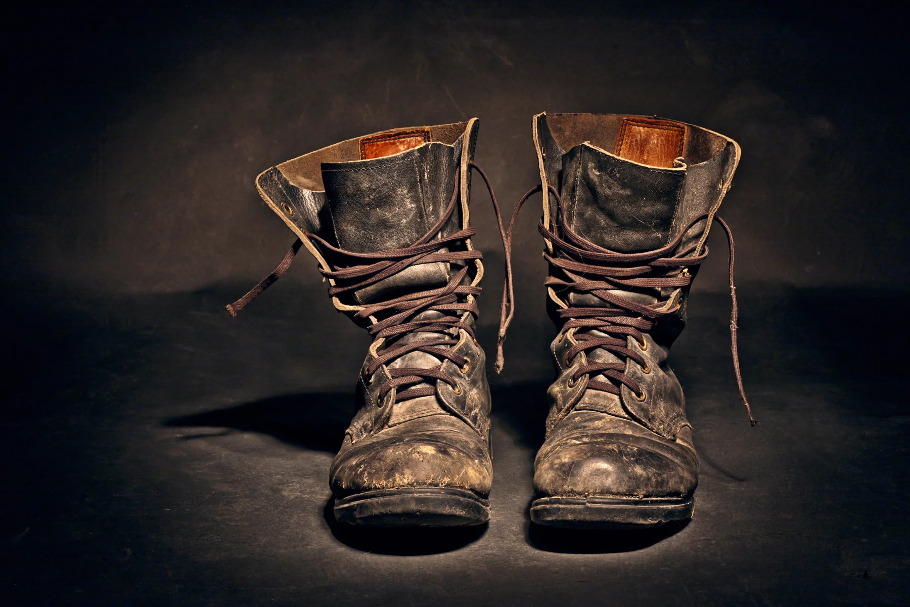 Bridging the death valley: on your bootstrapped way to first success