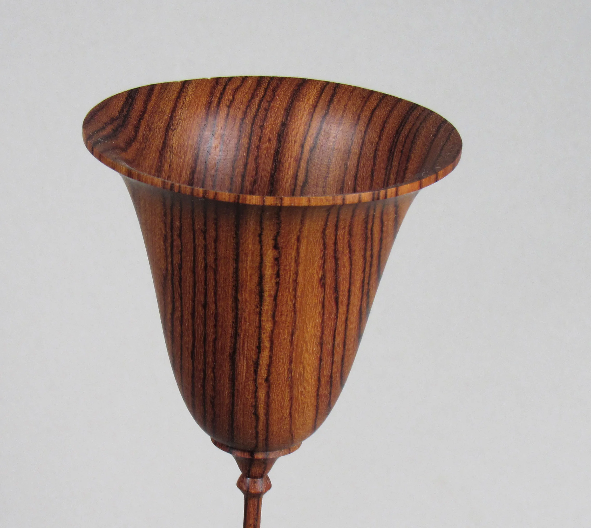 20098_BATTYkingwood_woodturningV2.jpg
