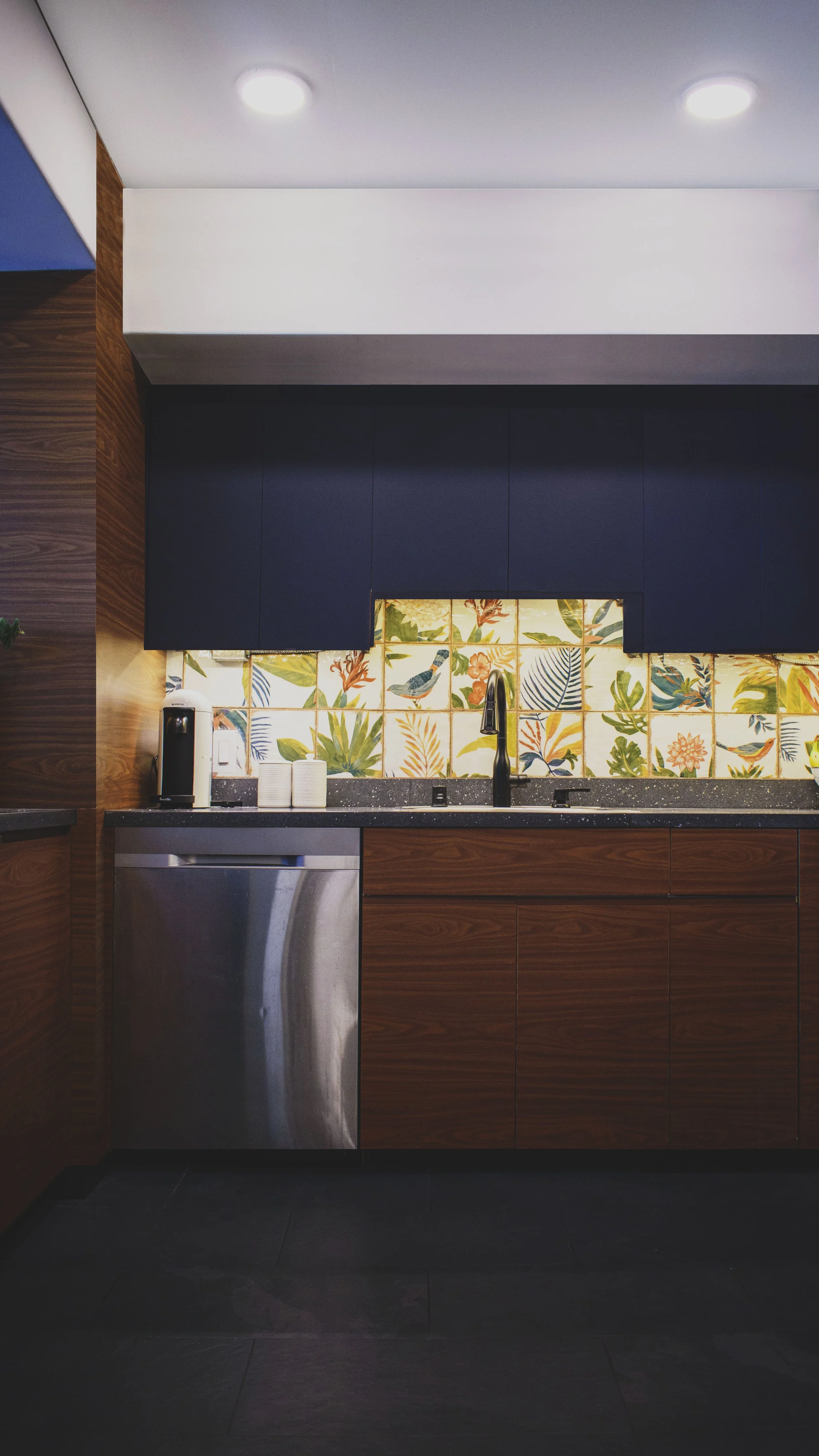 kitchen_02.jpg