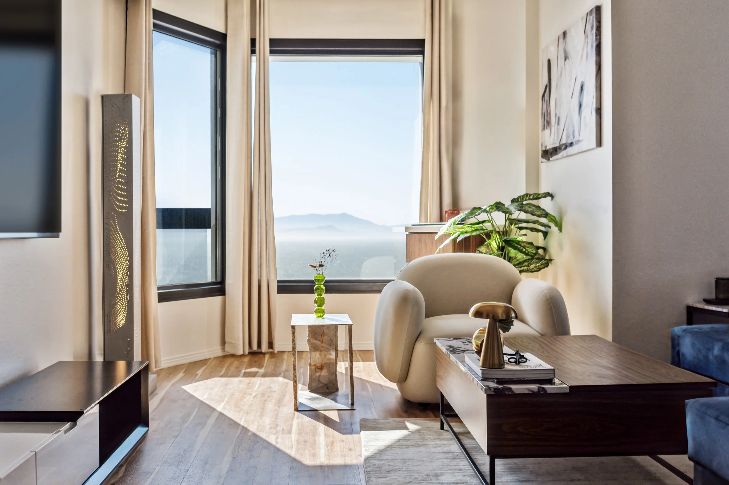 0081-interior_EDITED.jpg