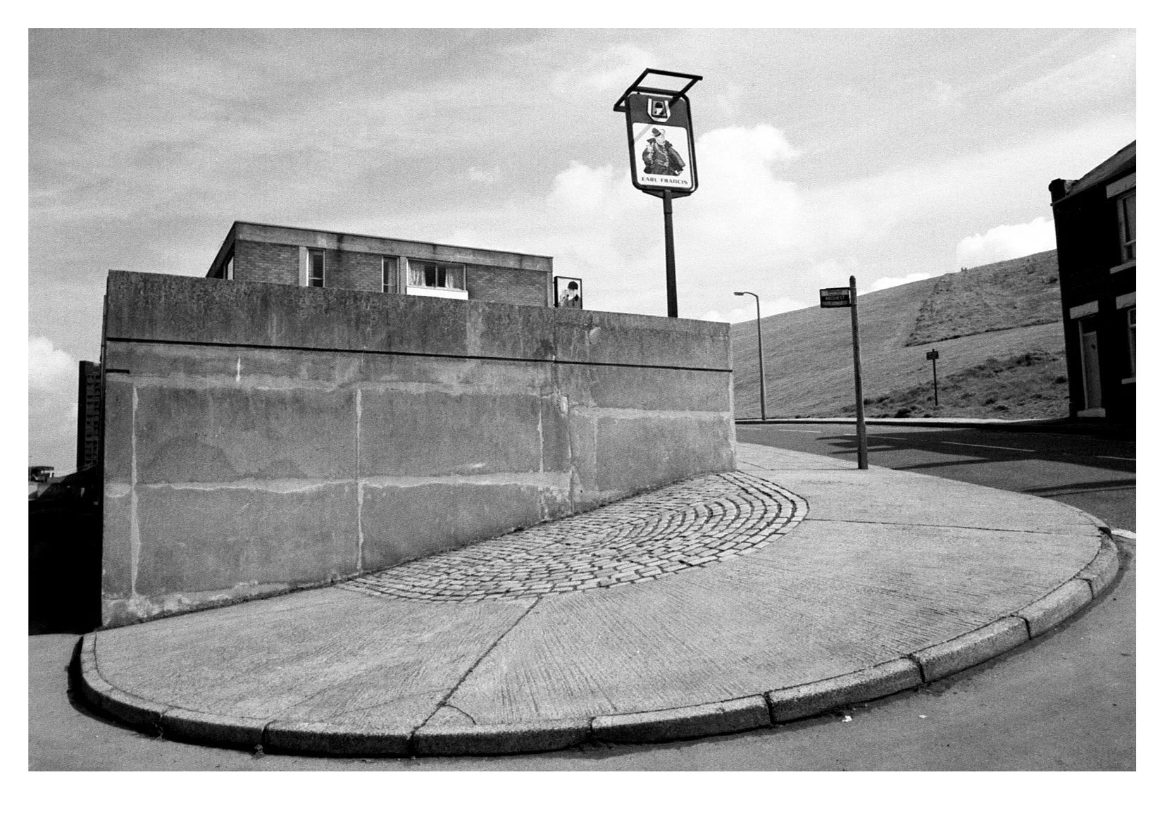 Ian Hoskin — Hyde Park, Sheffield 1979–1981web120011.jpg