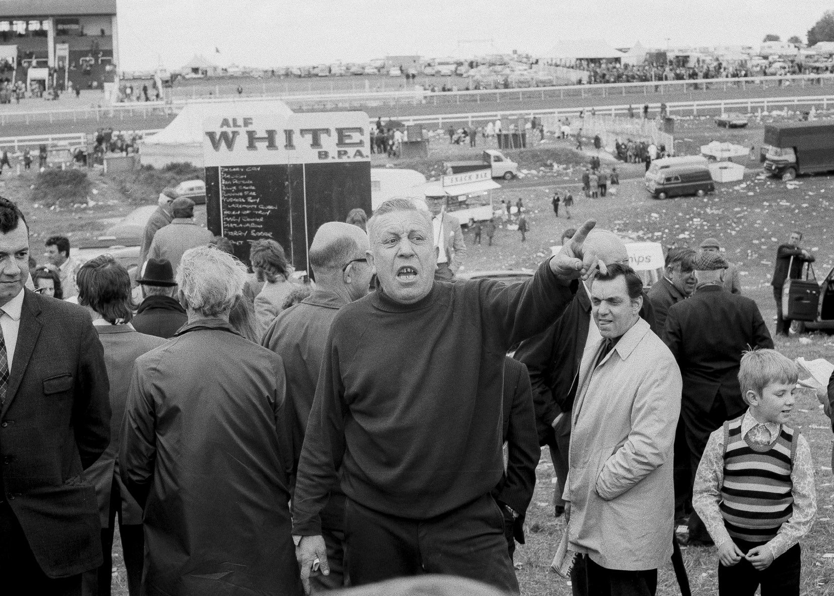 George Wright Epsom Derbyweb120015.jpg