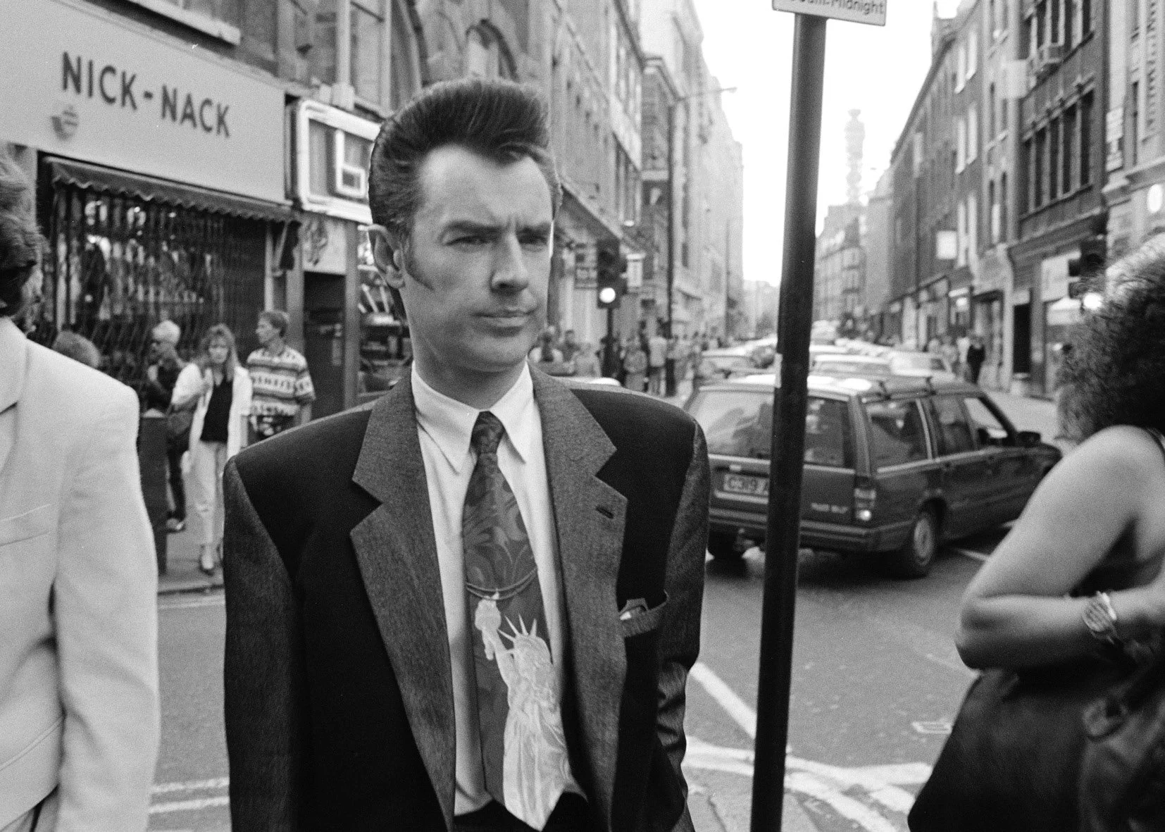 Joan Piekny — London 19-20111125web120017.jpg