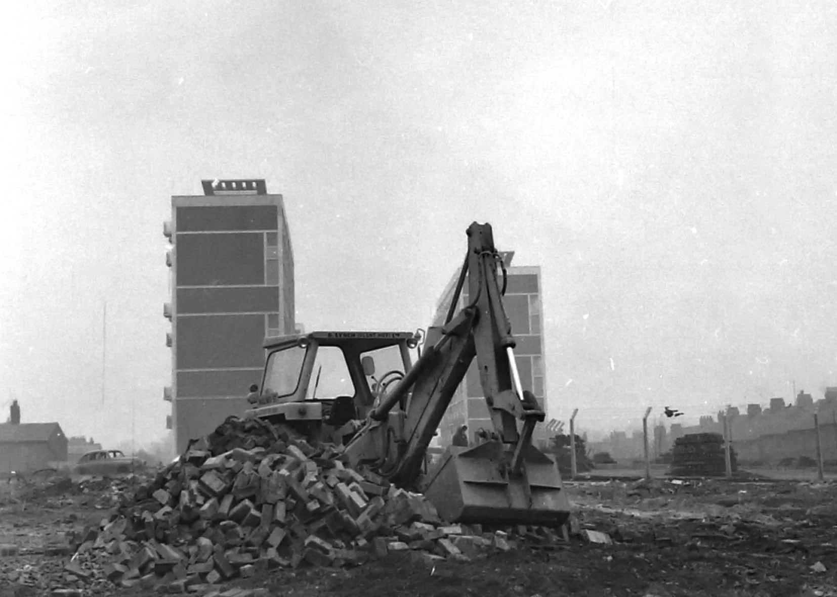 Elizabeth Tyler Coventry 1960s web120017.jpg