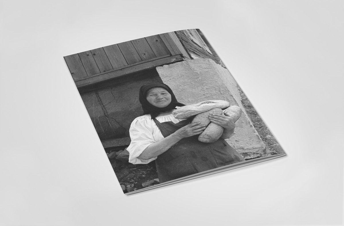 Marketa-Luskacova-—-Sumiac-Bread.-Slovakiaweb1200b.jpg