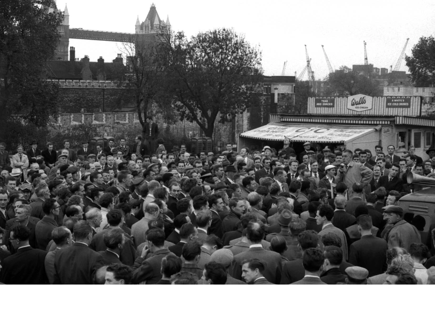 John Hopkins — London 1960–1966 Three web12009.jpg