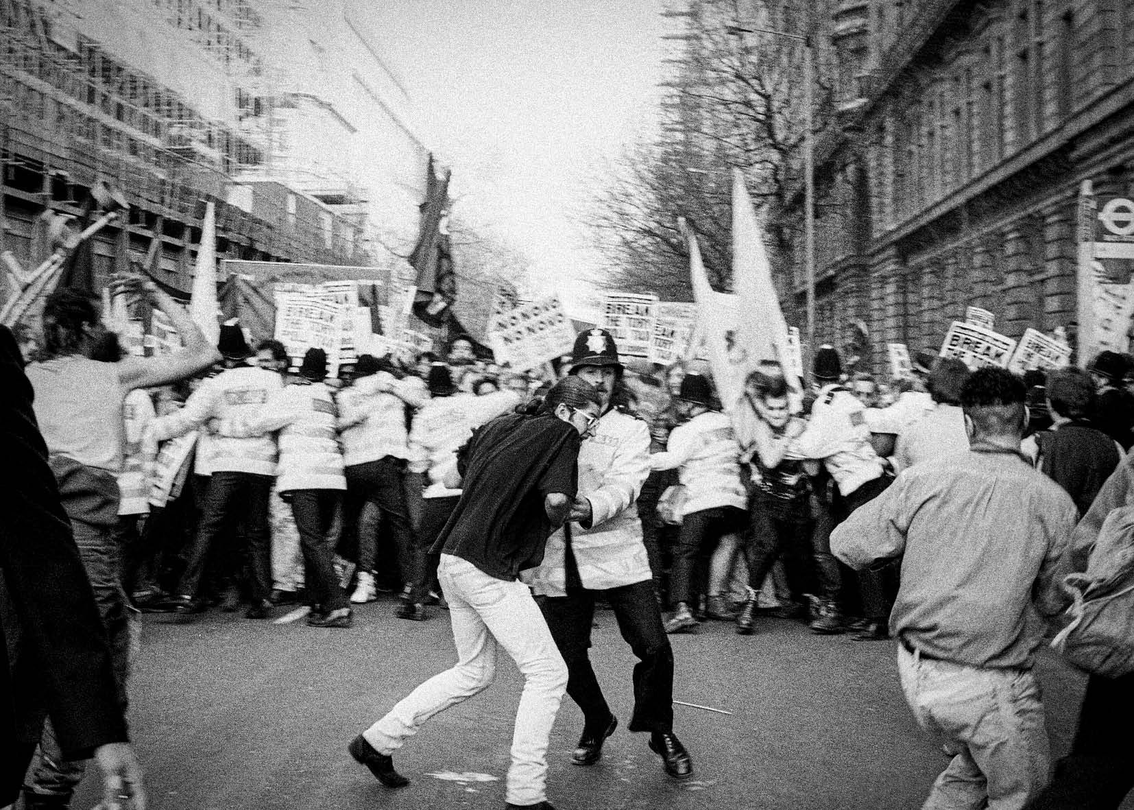 Lee Martin — Party & Protest London 1990sweb120010.jpg