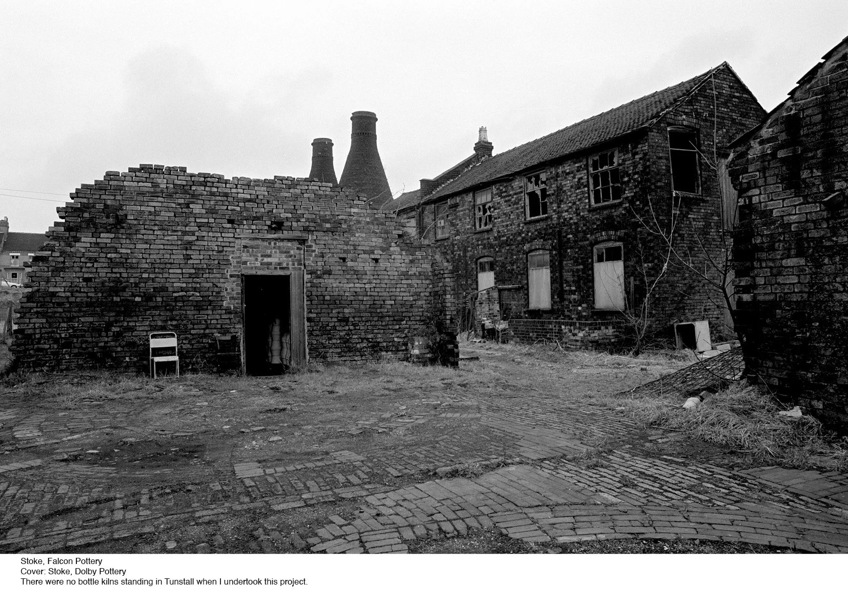 James Baker — Bottle Kilns. Stoke-on-Trent 1980sweb120018.jpg