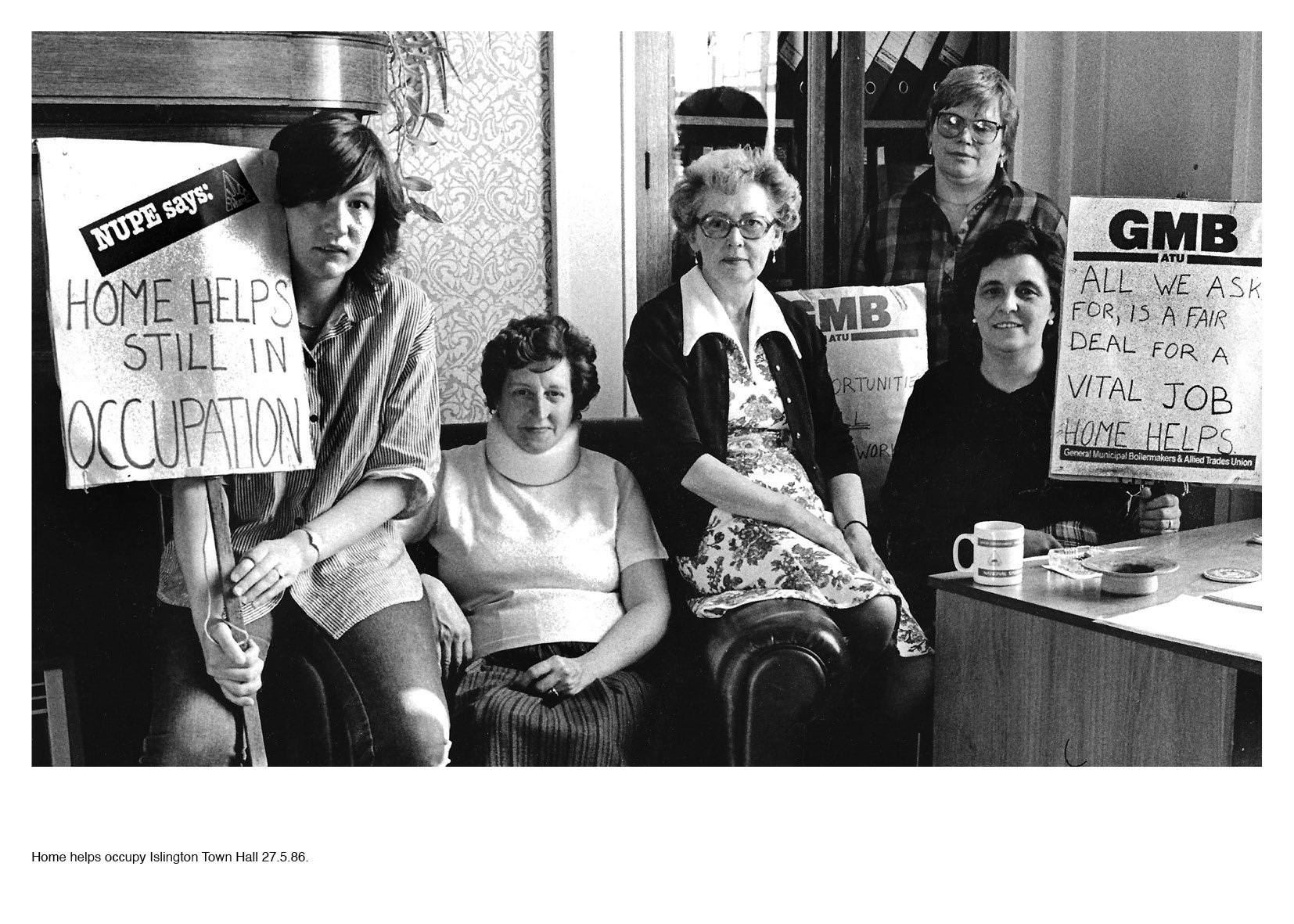 Jenny Matthews Women Protest web120012.jpg