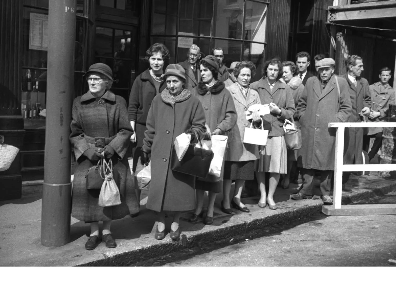 John Hopkins — London 1960–1966 One web12009.jpg