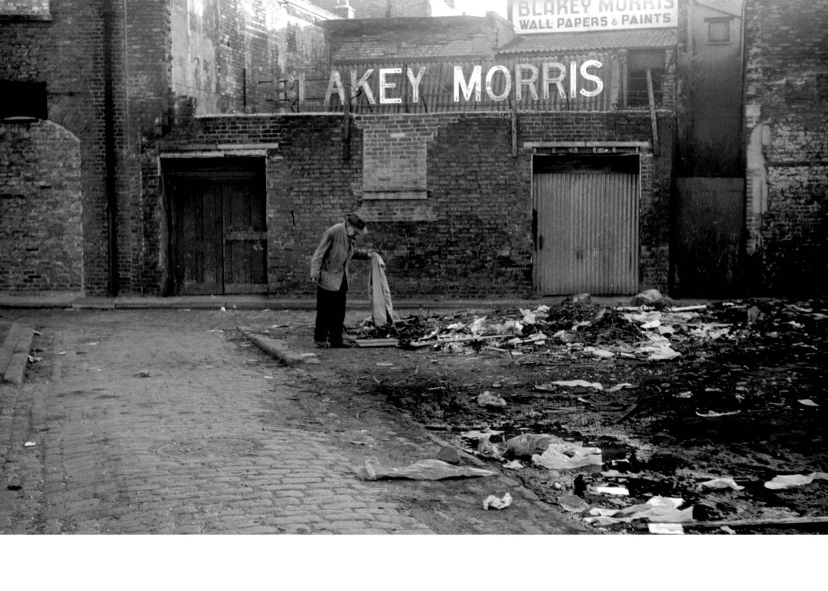 John Hopkins — London 1960–1966 One web12007.jpg