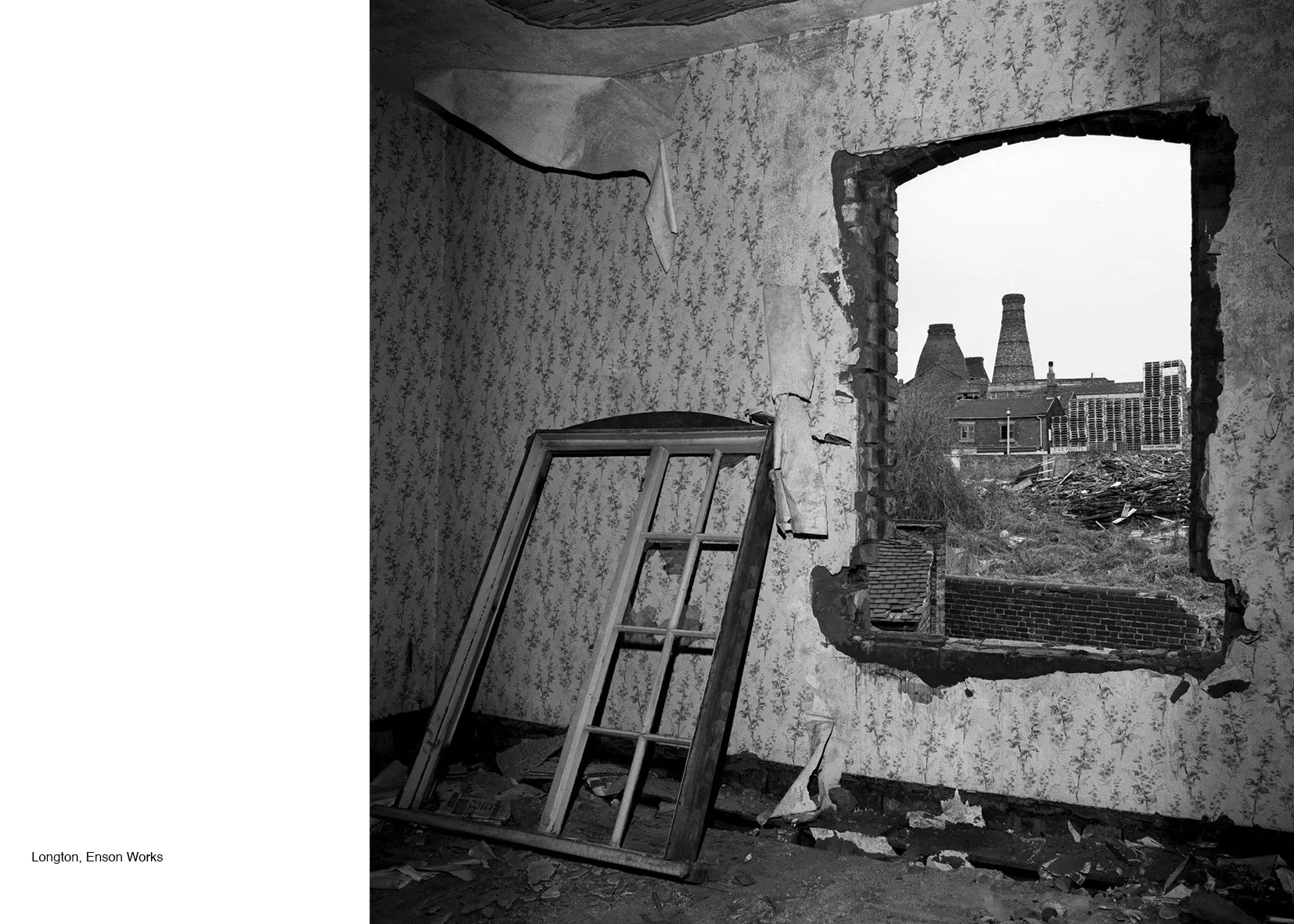 James Baker — Bottle Kilns. Stoke-on-Trent 1980sweb120015.jpg