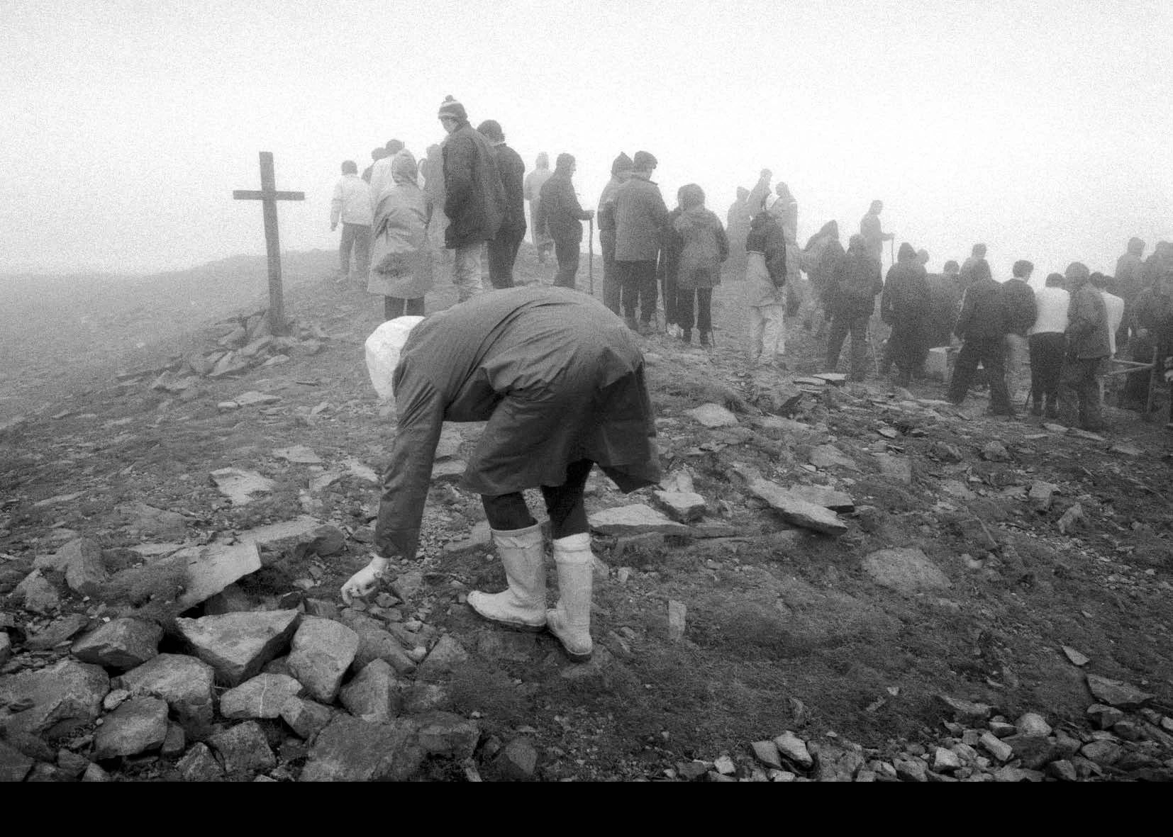 Bert Pot To Croagh Patrick 1992web12008.jpg