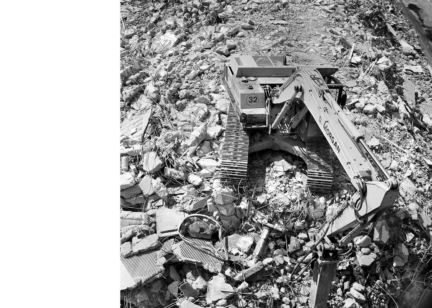 David_Moore_Demolition of The Southgate Estate, Runcorn New Town, Cheshire. 1991 web120018.jpg