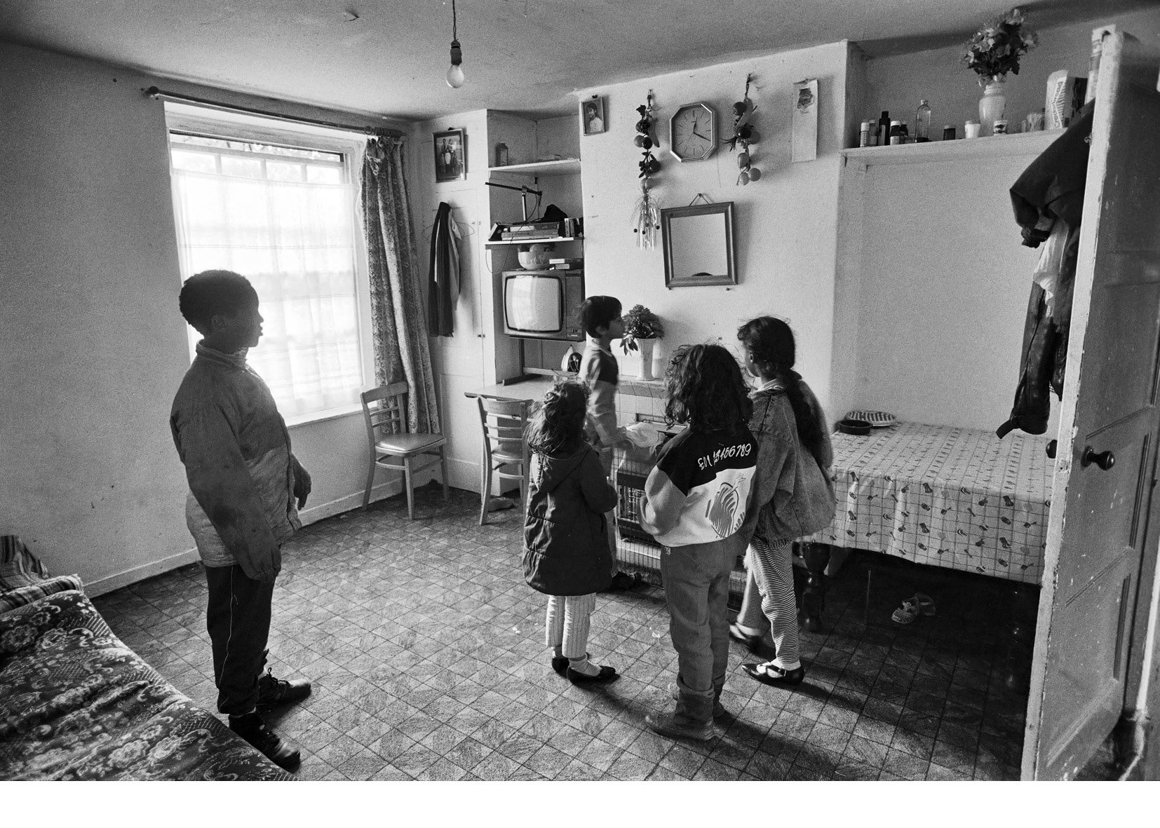 David Hoffman — Hollybush Gardens Bethnal Green  1988web12004.jpg