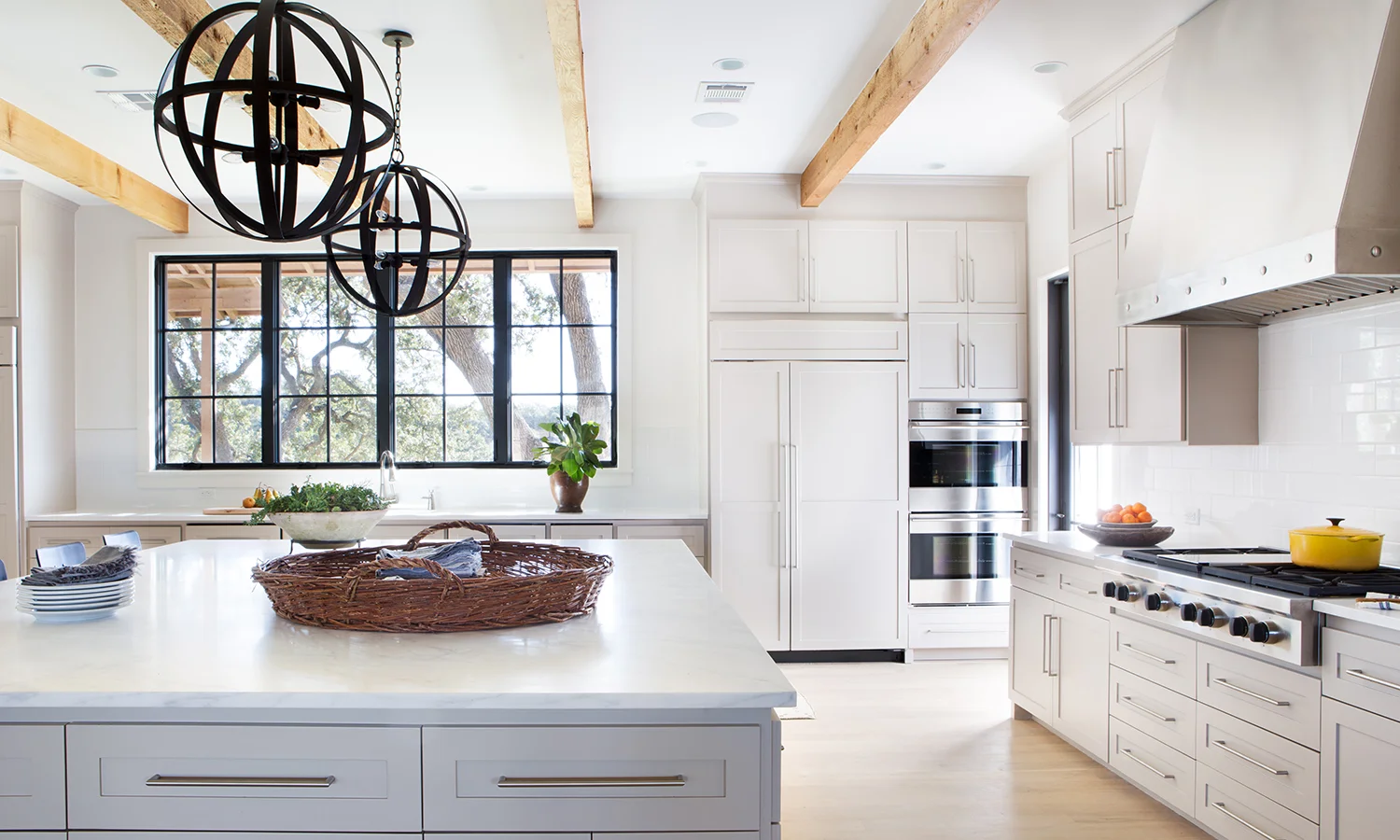  Interior Design- &nbsp; Ann Edgerton Interiors   Photography- &nbsp; Molly Winters    Five Stones Construction  