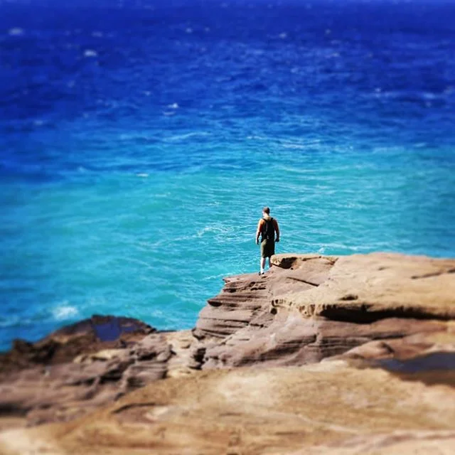 It's how you look at the world. <You are not a drop in the ocean. You are the entire ocean in a drop> ❤️ #rumi #travel #sea