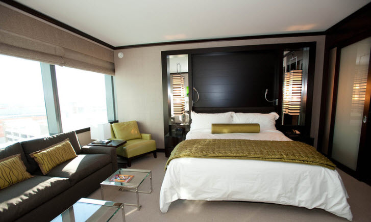 DELUXE STUDIO POOL BELLAGIO CITY AND STRIP VIEW.jpg