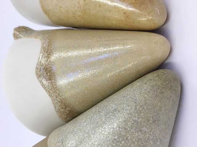 Pearl glaze 😍 Amazing what chemistry can create! 🔮This particular glaze has a pigment in which I managed to get from one of the beaches back home on the Isle of Man 🇮🇲 Exciting times ahead!!! #pearl #glaze #ceramicdesigner #cone #tests #landscape