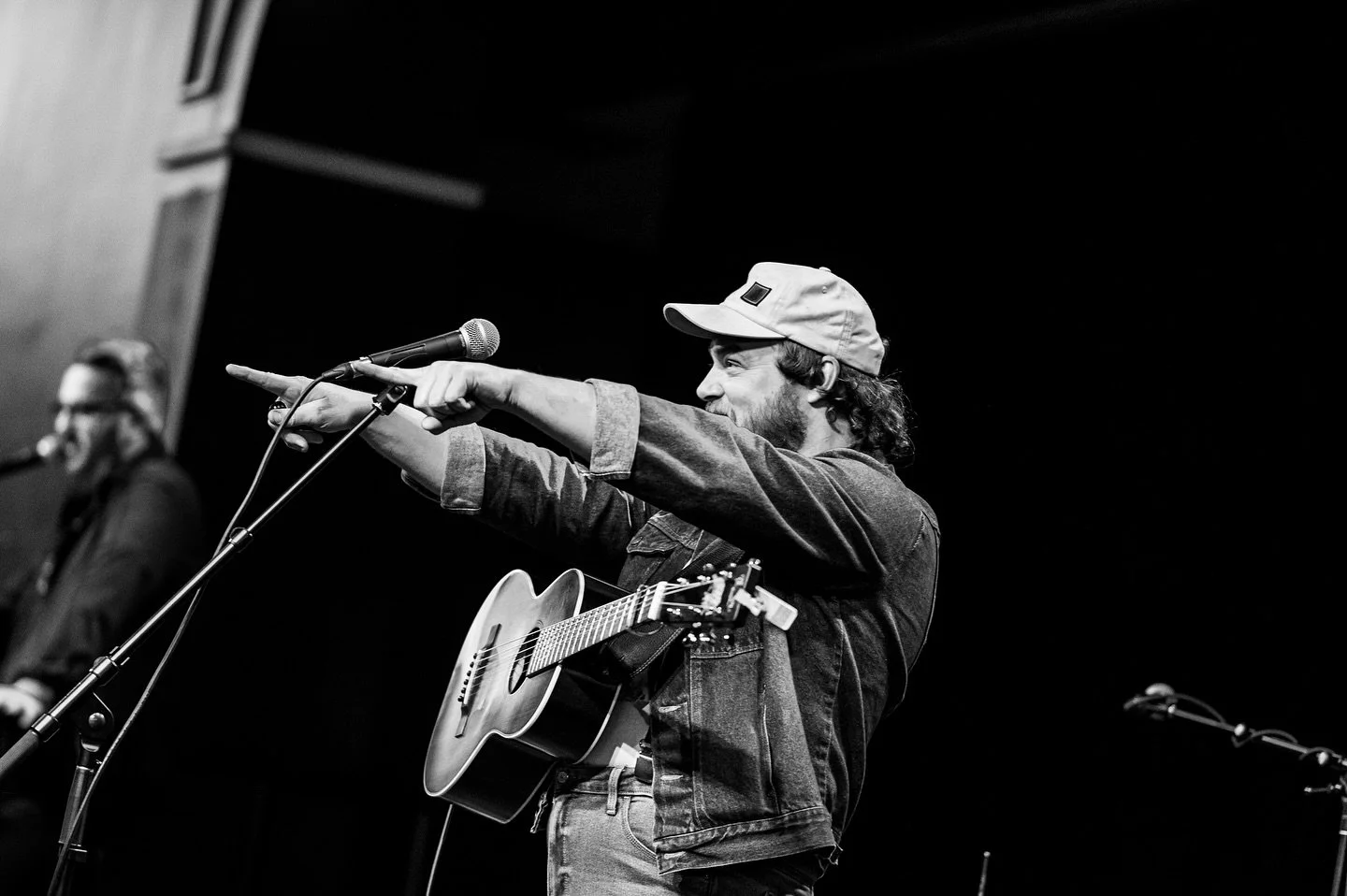 #GRANDRAPIDS #LFG @sectionlive #ELEVATION @desmondjonesband + @n8ure.mp3 + #MLB w/ @lorenkranz + @dutchersnedeker + #bonus #gratefuldead set 🌄🌟🎆💫🌠🎶🎸🦋🪬 

Are we gonna&rsquo; c u there? Let us know in the comments 🎻🏹💫

📸 @originart