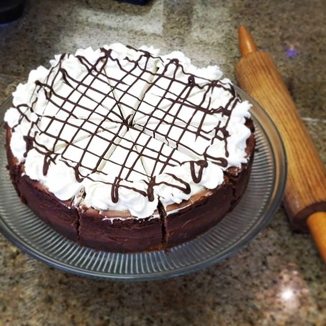 Chocolate cheese cake with a Chocolate chip cookie crust!!! #cheesecake #chocolate #chocolatechip #cookies #kauaigrinds #eatlocal #viptreatsandsweets #sweets