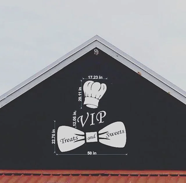 Get ready for a bakery that's sole purpose is to deliver fresh baked goods daily! Simple ingredients, delicious baked goods! #kauai #hawaii #discoverkauai #luckywelivekauai #luckywelivehawaii #viptreatsandsweets #goodeats #gohawaii #desserts #homemad