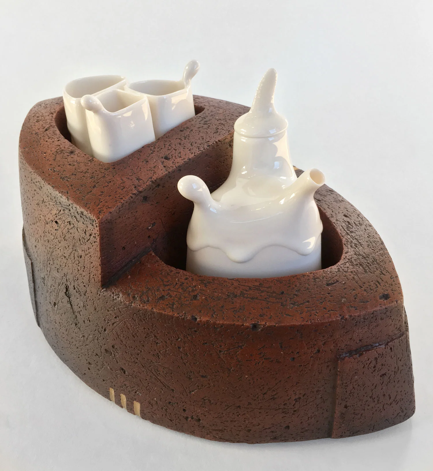 Emigrate Immigrate XIII Earthenware, Porcelain, and Kintsugi Gold Leaf 6.5 x 11 x 6 $ 675