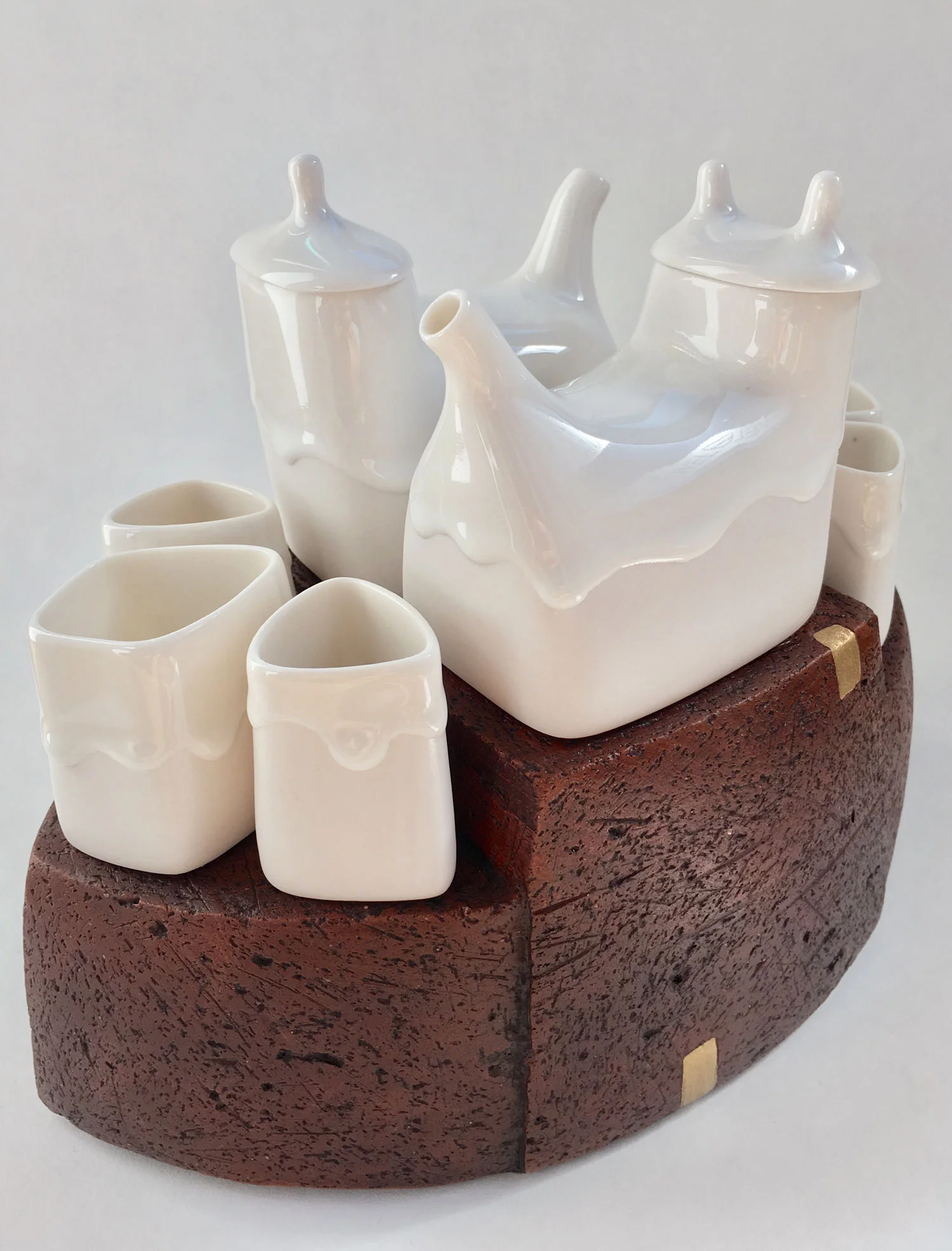 Emigrate Immigrate XVI Earthenware, Porcelain, and Kintsugi Gold Leaf 6.5 x 11 x 6 $ 675