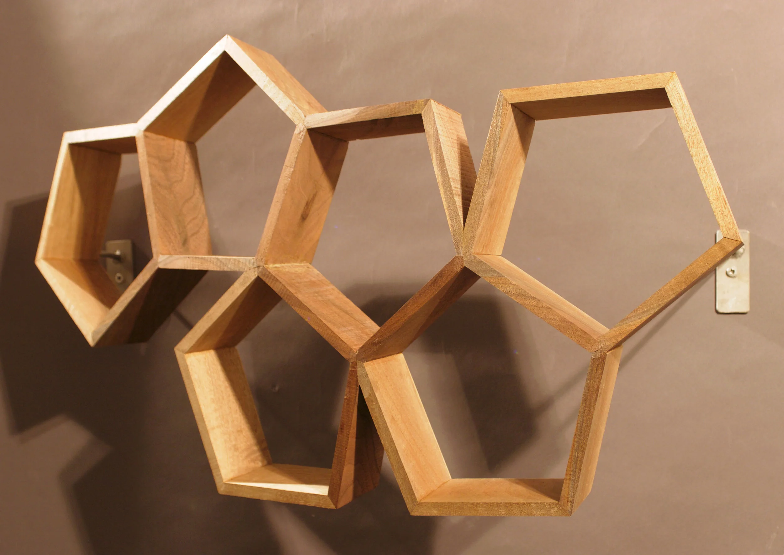 Cell Wall Walnut, stainless steel 25 x 14 x 12 $ 350