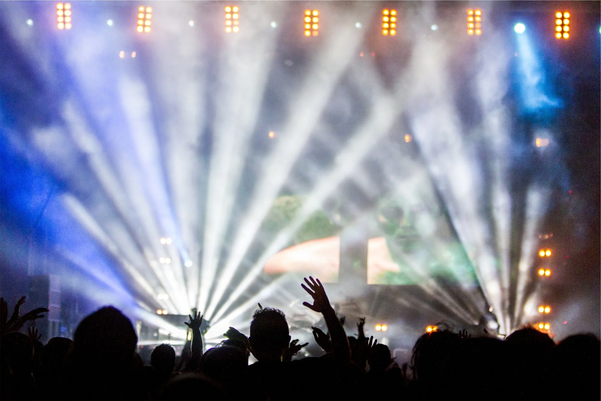 boss-fight-stock-images-photos-free-people-rock-concert.jpeg