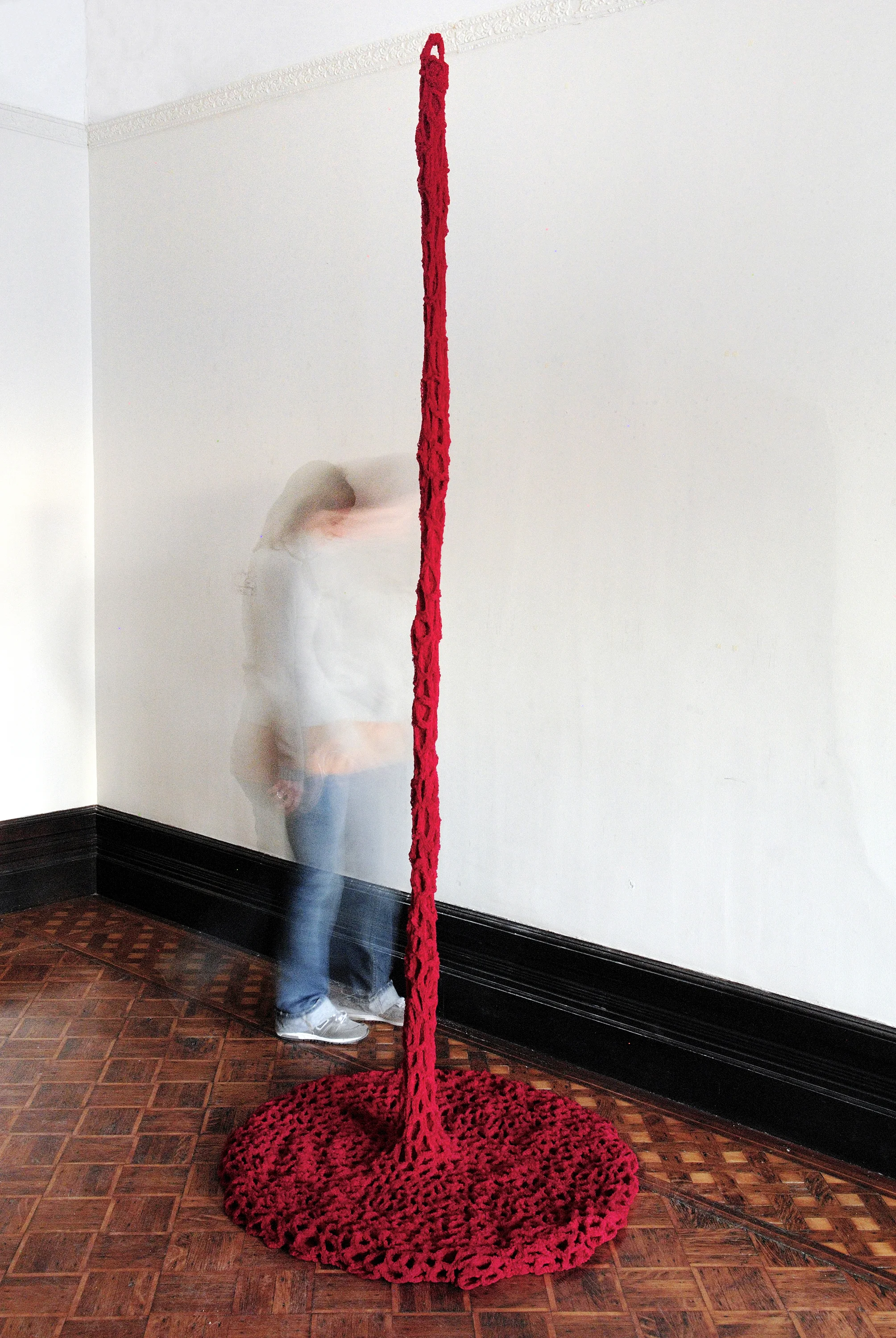 Angelica Bergamini, Respirando (Breathing), 2007, Cotton and Silk Thread, 38 x 98 in