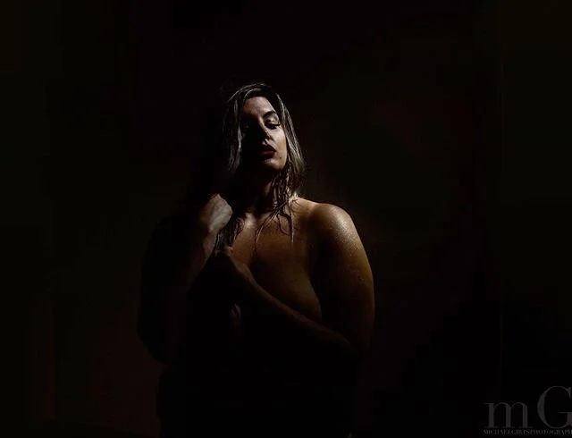 &ldquo;I sung of Chaos and Eternal Night,
Taught by the heav'nly Muse to venture down
The dark descent, and up to reascend...&rdquo; - J. Milton
-
-
-
-
-
-
-
-
-
#fashion #model #photoshoot #beauty #portrait #artmodel #portraitphotography #pghmodel 