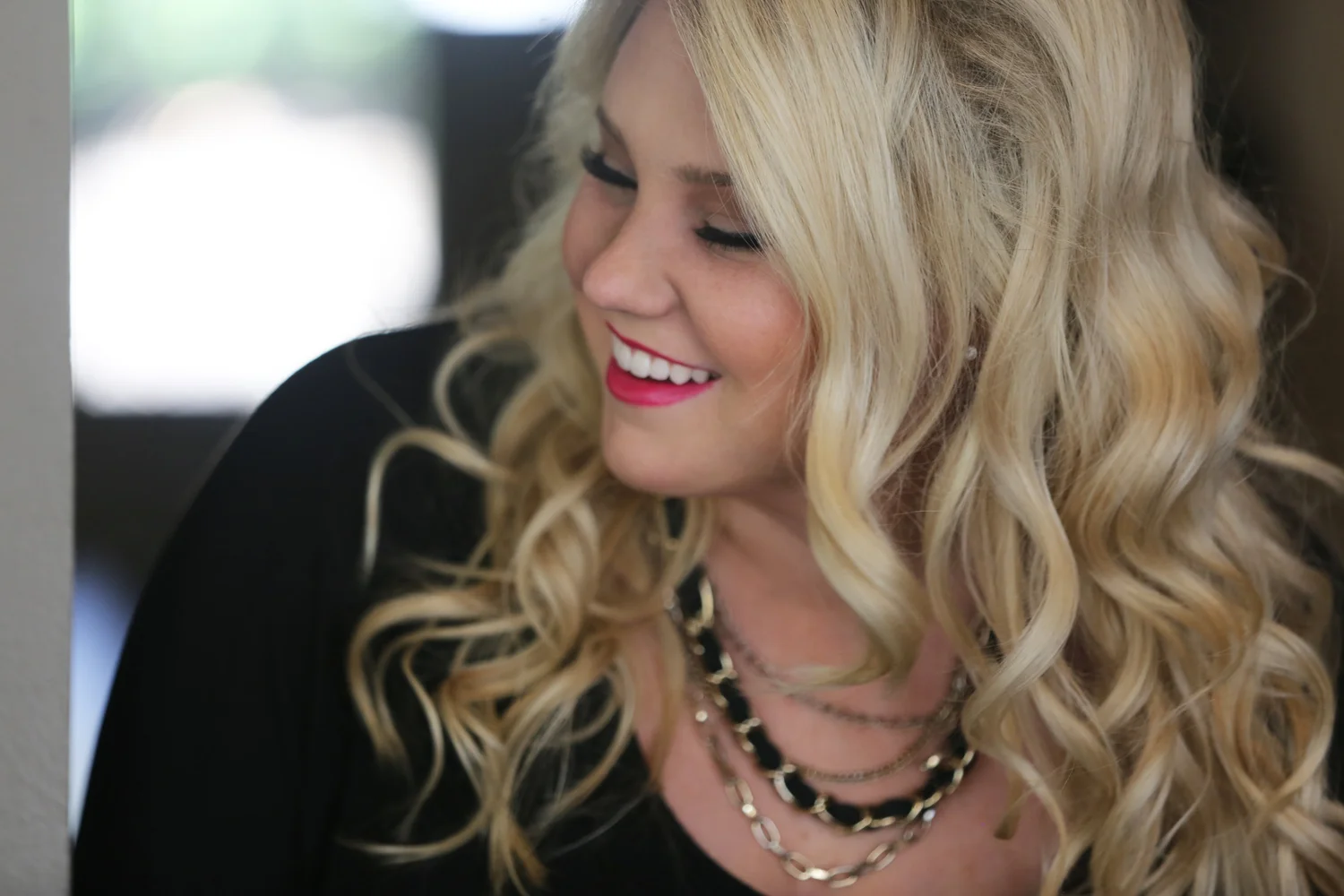 Dana — Éli Alexander Salon