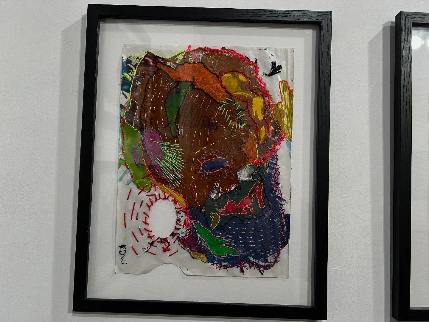 Some photos of my solo exhibition @agoragallerystratford - on YouTube @kimwilkie9819 💫  #textileart #canadianart #fibreartistsofinstagram #paintingsforsale #textileandembroideryartist #paintingsofinstagram #craftandfineart #craft #fineartdaily #fort