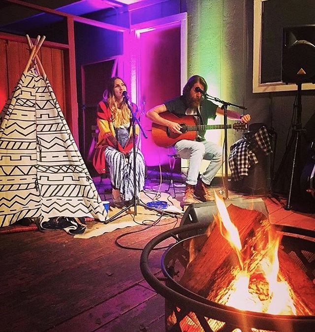Had another stupendous house show last night! Thank you so much @tiffskens for hosting us and @heidinlorenz for the great pic ❤️ And thank you to everyone who came! We can hardly believe this was our very last house concert of the tour.. How is it already wrapping up?? What an incredibly epic trip. Look for us on the @weareaustin morning show on Tuesday and then we'll be Nashville bound ✨#airstream #pilgrimlife #endlesscaravan