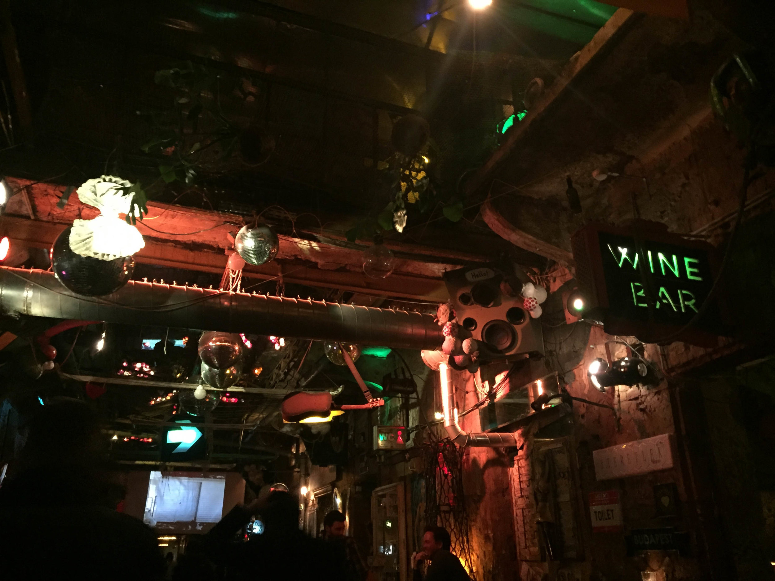 szimpla kert... best ruin bar.