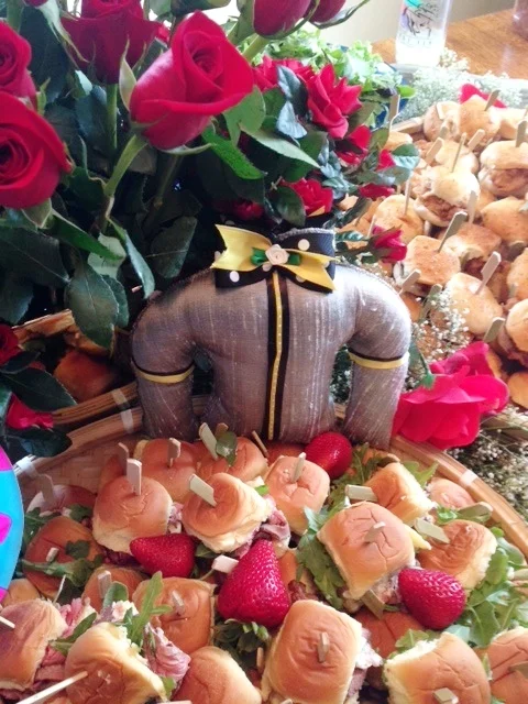 Tablescape 13.jpg