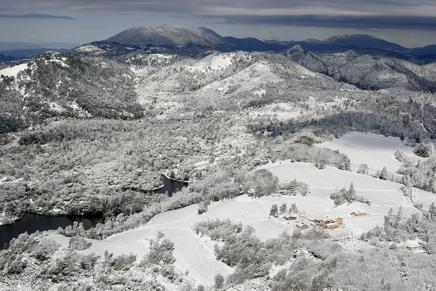 rattlesnake+ridge+snow,+Howell+Mtn+(3).jpg