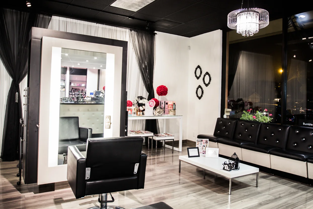 Dollhouse Salon