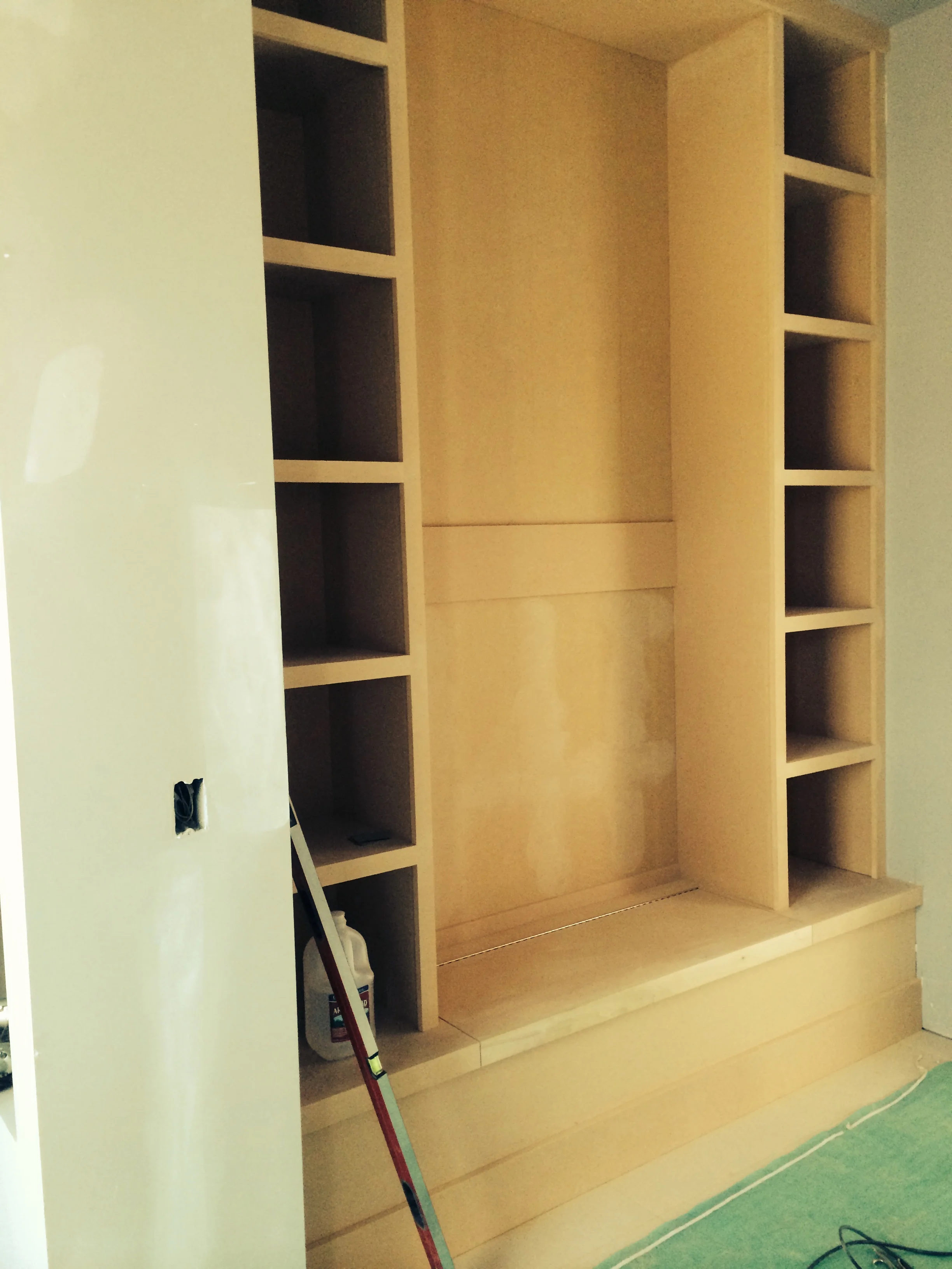 mud bench closed.JPG