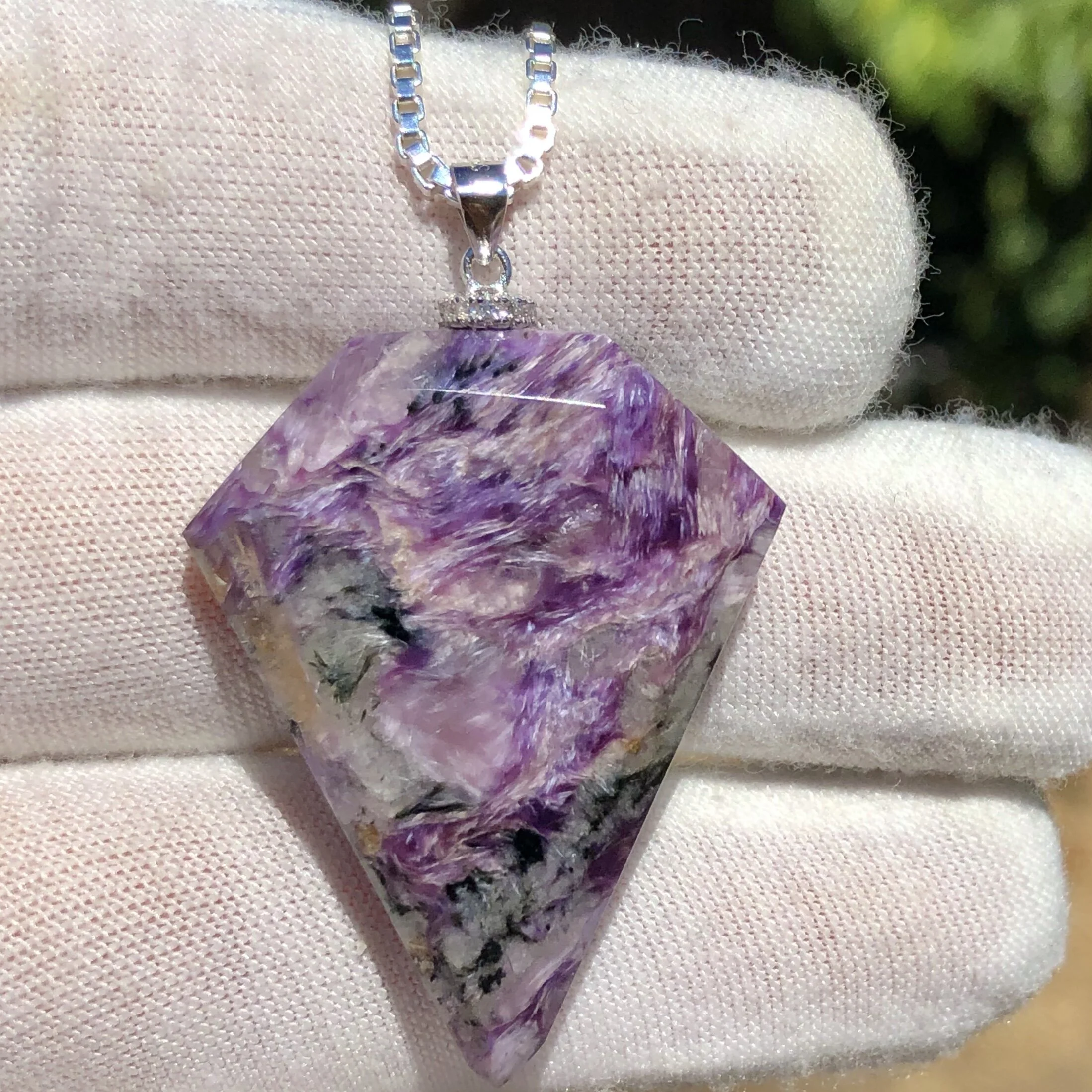 F7AFD67D-534F-4BF3-9A0C-4B452093FDDE