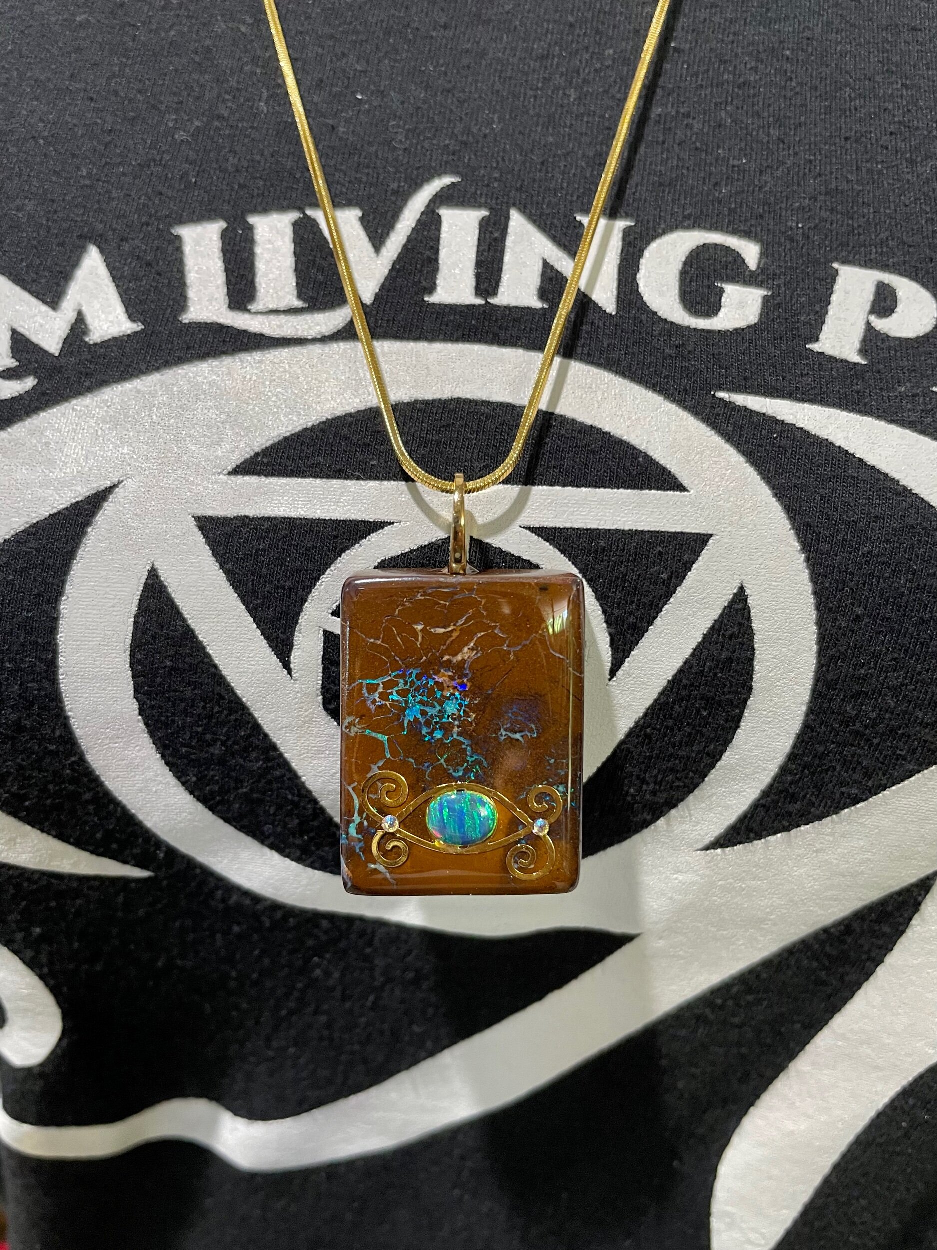 D9FB83AA-EF98-4CCA-BCF0-6E0E1842106E