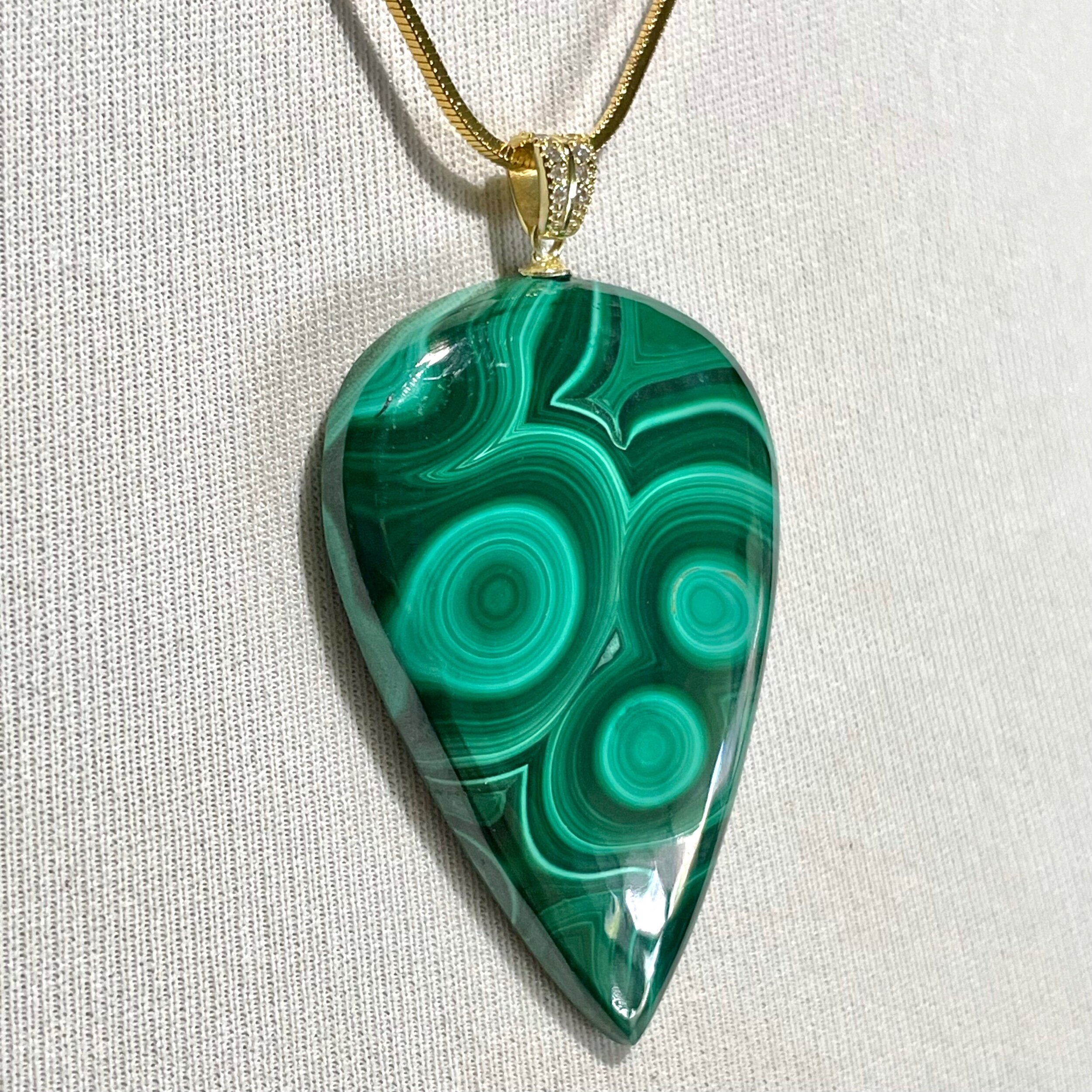 43624FEC-F415-4D72-A6C6-A9C40F72319E