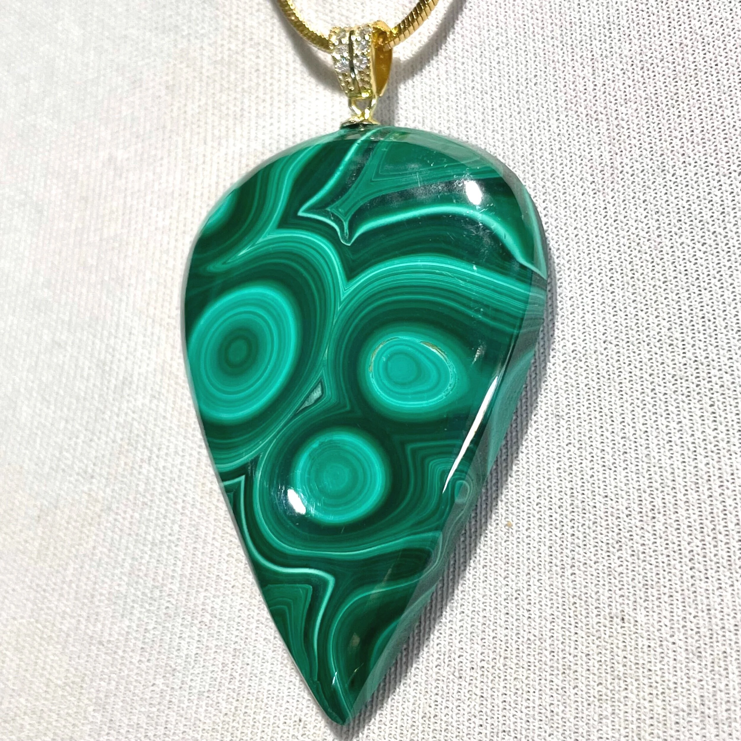 4F6575A7-5631-449E-A4A6-C3C83EFACE66