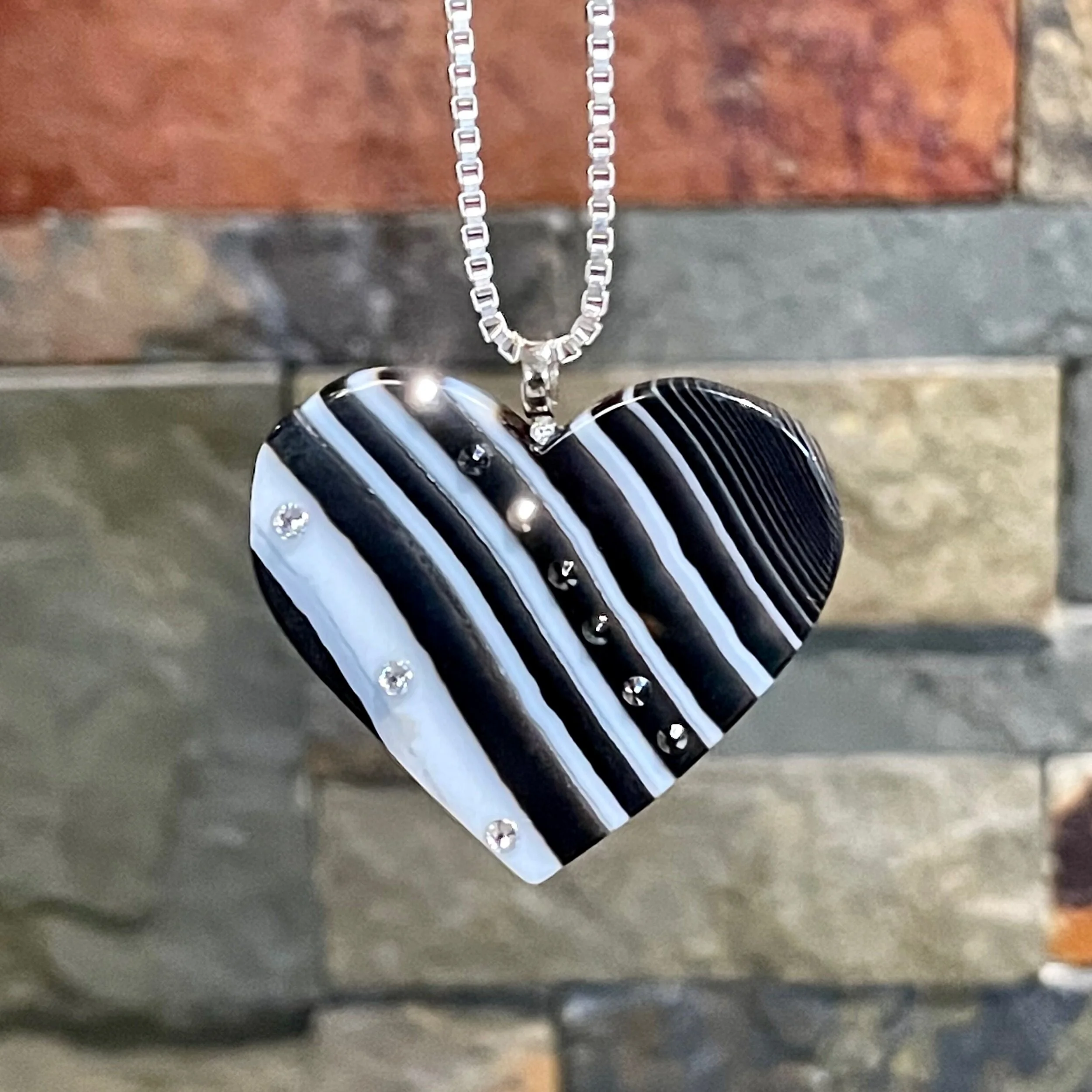 6C5BDE41-F9FD-4D37-8A59-9152ADDEEECD