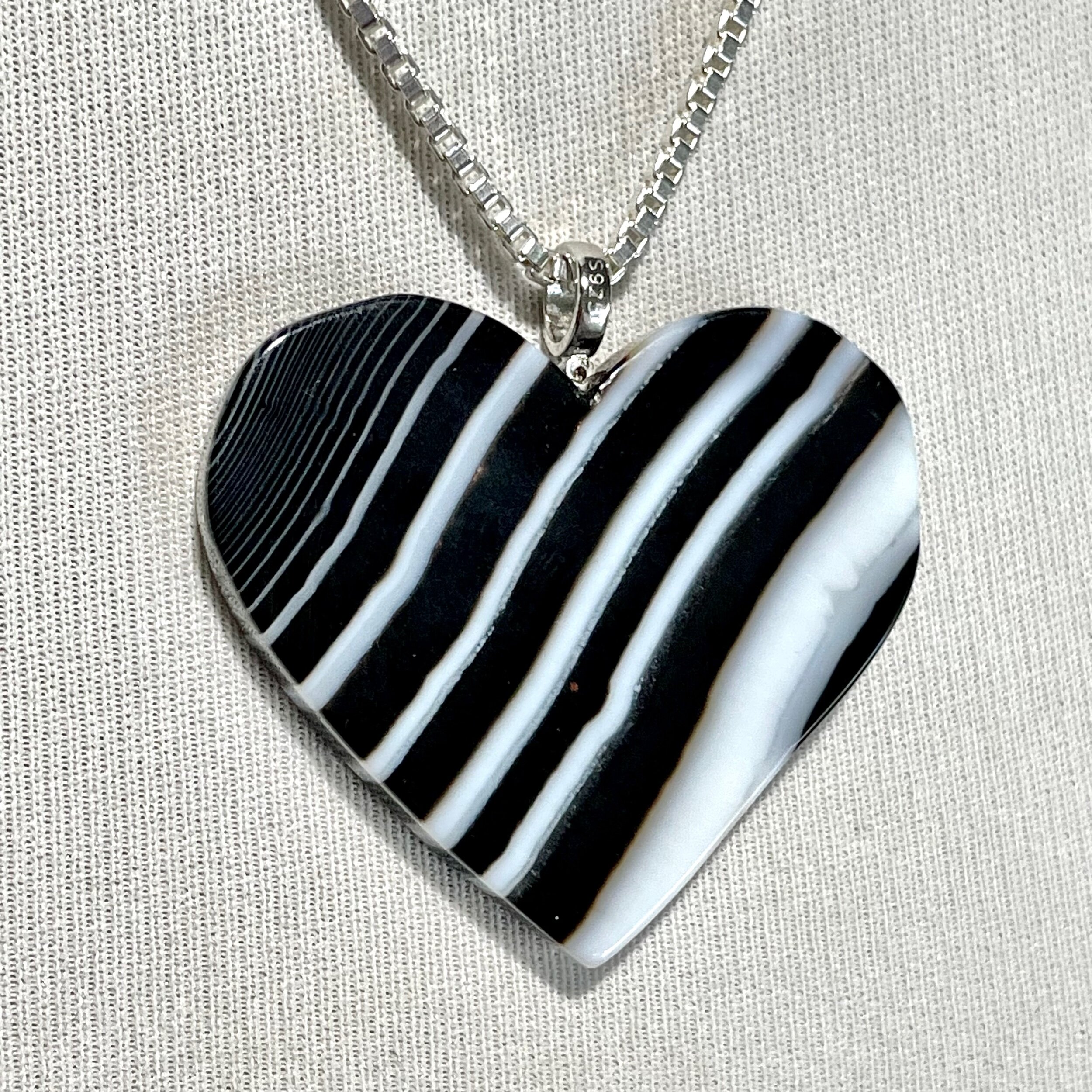 5ED57387-4F16-4AE2-906E-B10CFD970DFC